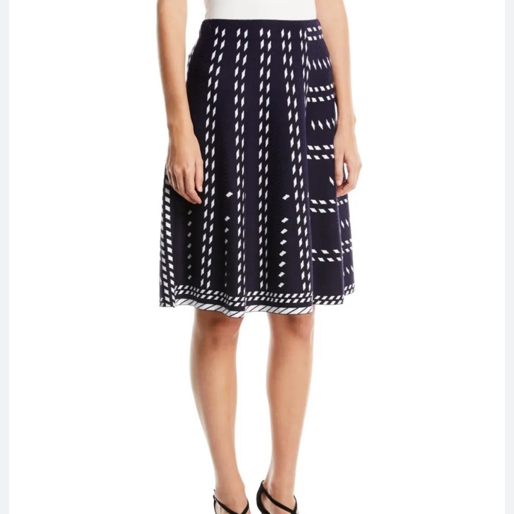 Nic+Zoe | Navy and White Falling Star Diamond A-line Sweater Skirt Size Medium